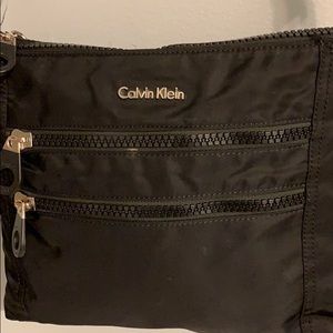 Calvin Klein Bags - Calvin Kline crossbody purse π Calvin Klein Bags - Calvin Kline crossbody purse π